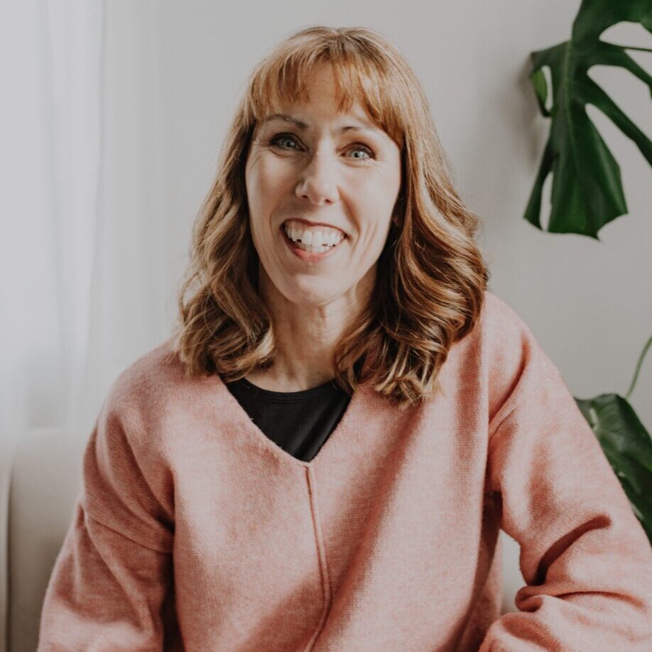 Pastor Jillene Fritch-Gallatin